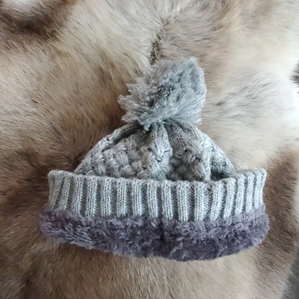 Cable Knit Pom Hat w Neckwarmer Fleece Lined - Picture 4 of 5